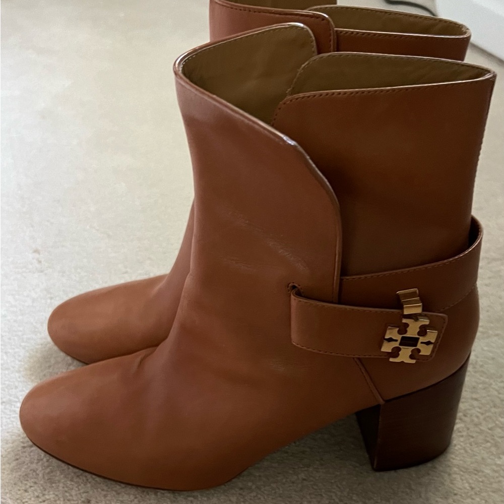 Tory Burch Tan Booties size 10.5